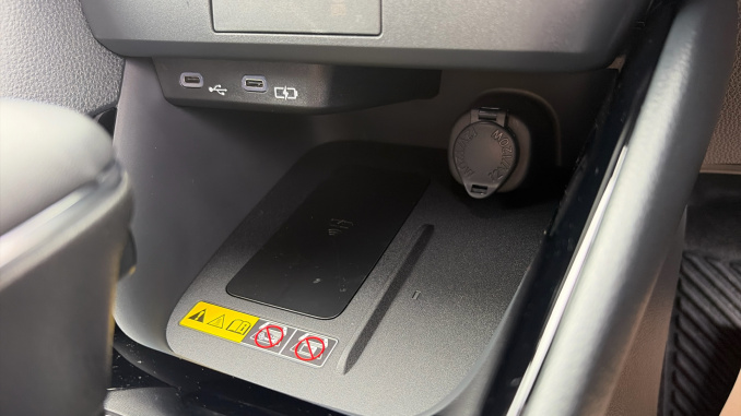 Mazda 2 Hybrid 1.5i Hybrid Homura 5dr CVT Hybrid Hatchback - Image 19